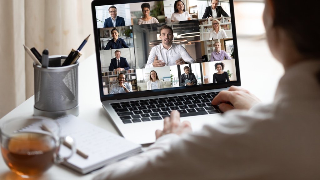 Explore the Evolution from Crisis to Convenience in Our Latest Blog Post Image depicting the transition from crisis management to convenience-focused work